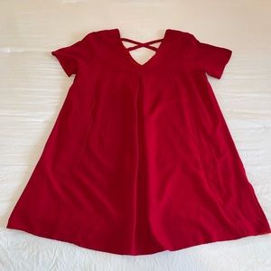 4/$25♦️Romeo&Juliet Couture Red Flowy Dress Top